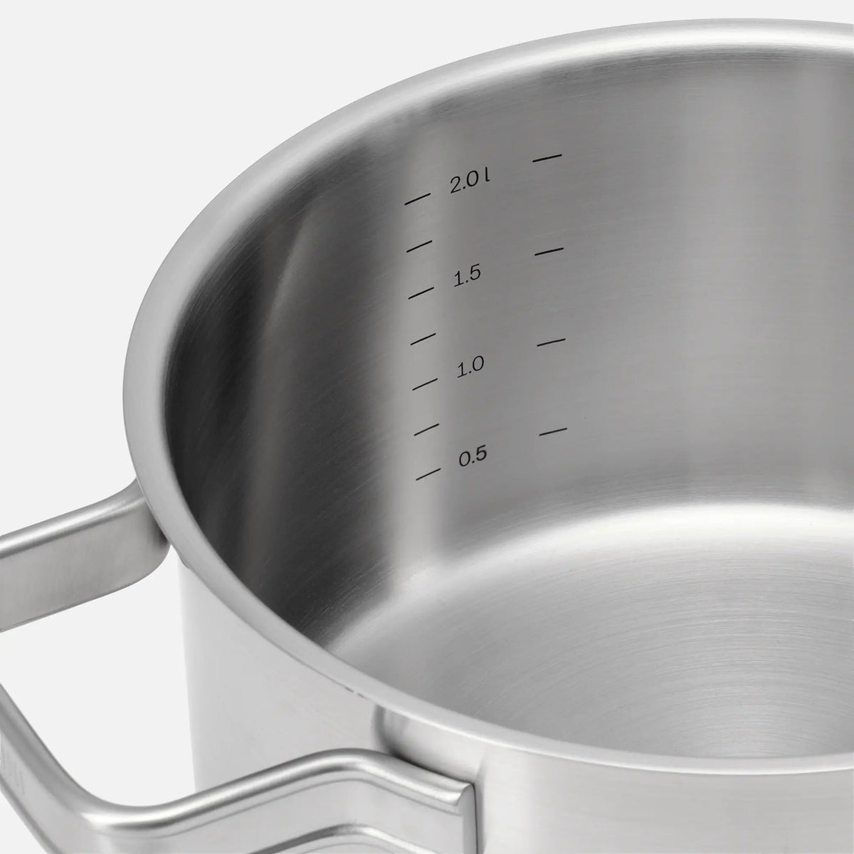 Garnek Core Standard, ø 18 cm (2 l) - Garnek bez nitów z jednowarstwowej stali nierdzewnej, z pokrywką