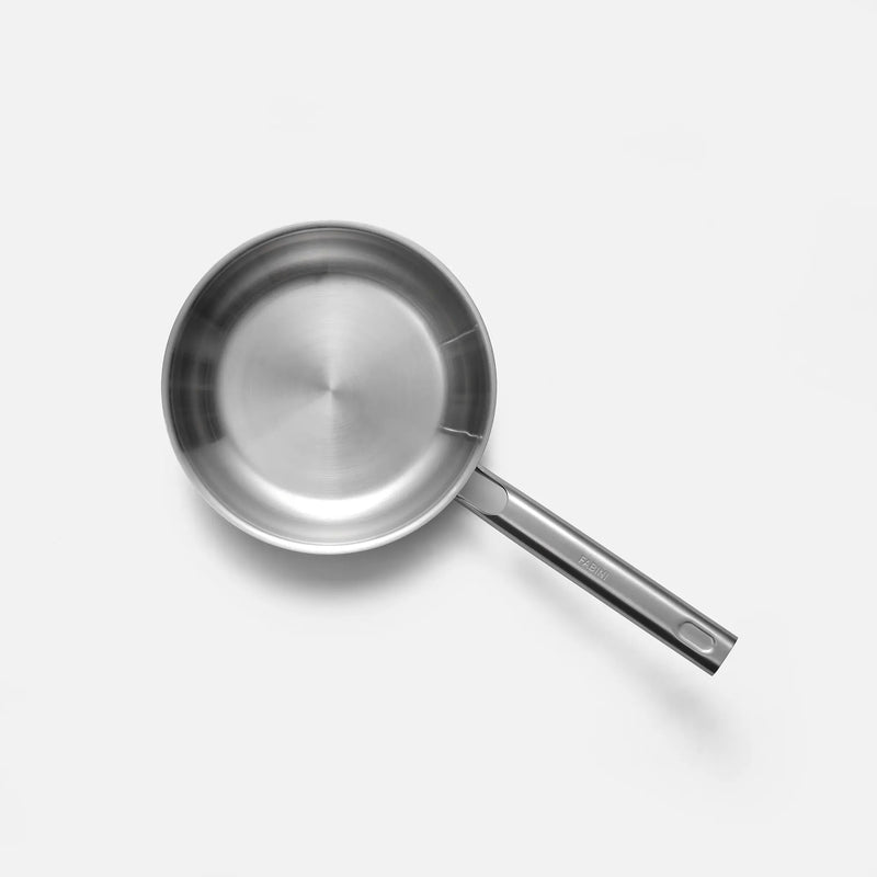 Patelnia Core Standard, ø 20 cm - Patelnia bez nitów z jednowarstwowej stali nierdzewnej, bez pokrywki