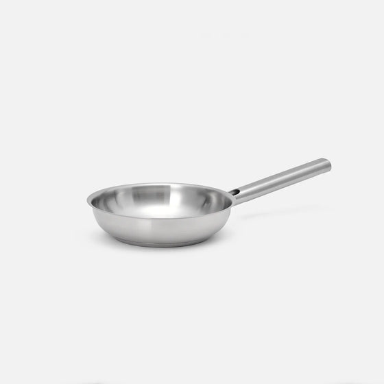 Patelnia Core Standard, ø 20 cm - Patelnia bez nitów z jednowarstwowej stali nierdzewnej, bez pokrywki