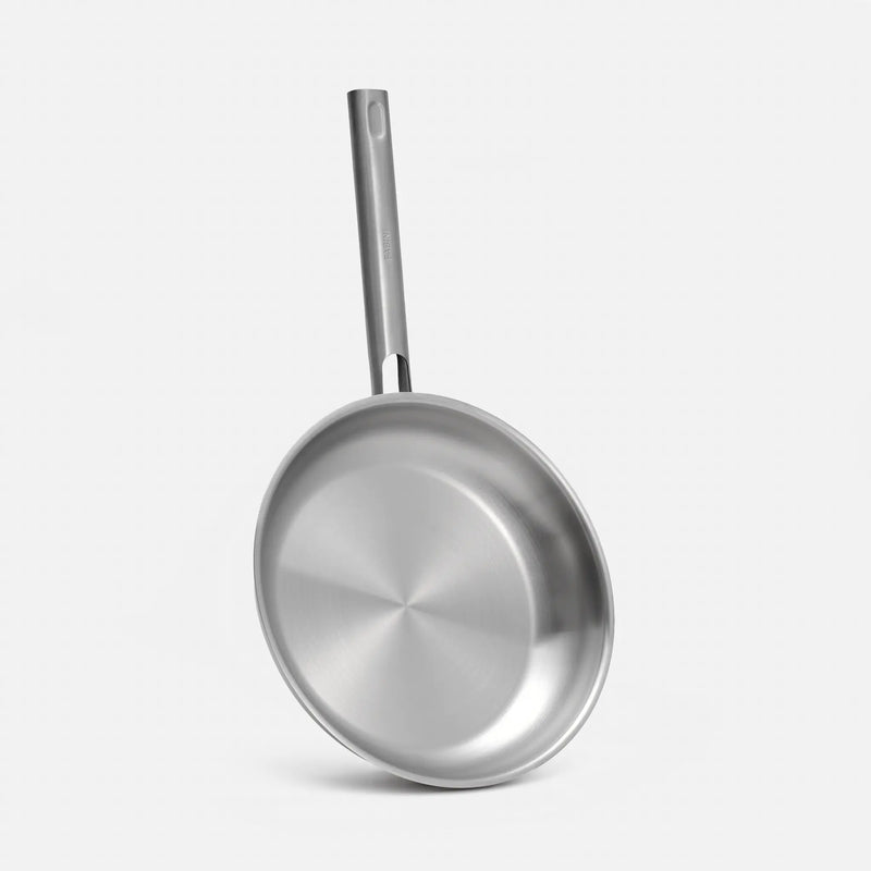 Patelnia Core Standard, ø 26 cm - Patelnia bez nitów z jednowarstwowej stali nierdzewnej, bez pokrywki