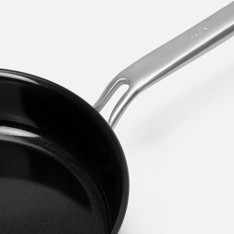 Głęboka patelnia Lucca 4.0 Pro, ø 24 cm (2,5 l) - Nieprzywierająca patelnia bez nitów z wielowarstwowej stali nierdzewnej z powłoką ceramiczną z pokrywką