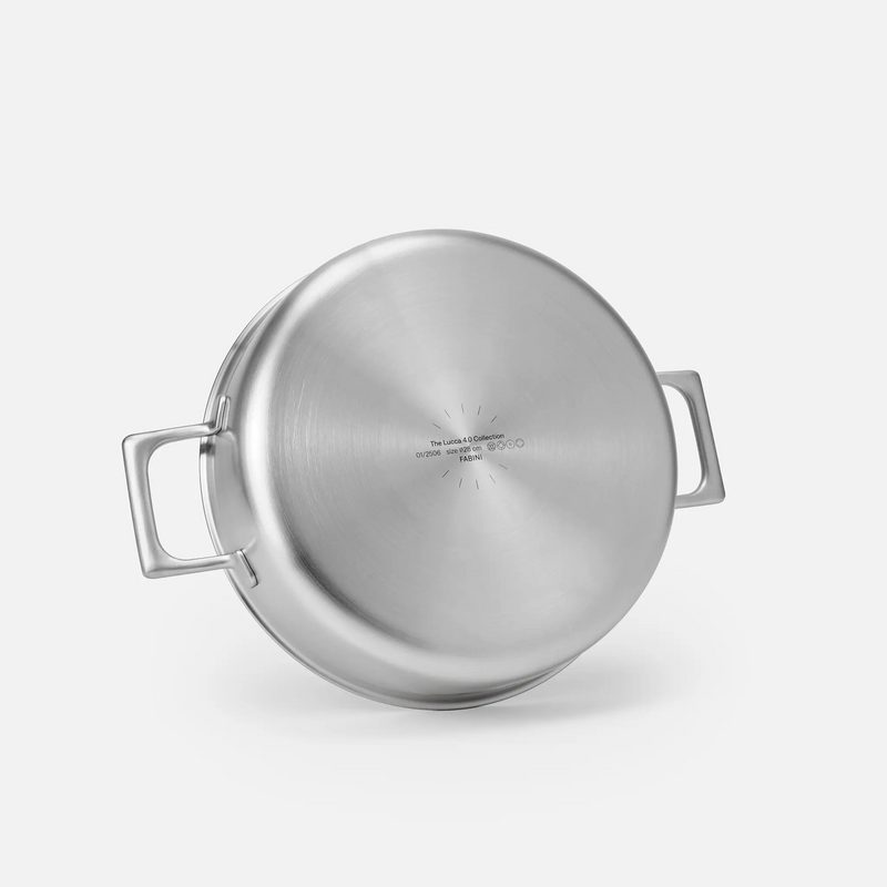 Patelnia do serwowania Lucca 4.0 Pro, ø 28 cm (4 l) - Patelnia bez nitów z wielowarstwowej stali nierdzewnej z pokrywką